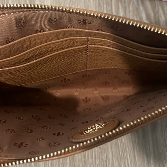 Tory Burch Brown Leather Crossbody Bag - Picture 3 of 4